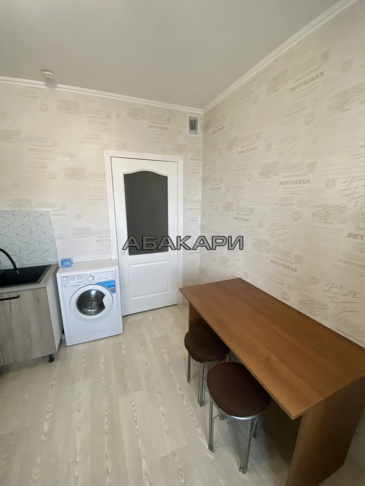 2-комнатная Караульная улица, 48  за 40000 руб/мес фото 3
