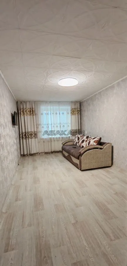2-комнатная улица Анатолия Гладкова, 18  за 38000 руб/мес фото 3