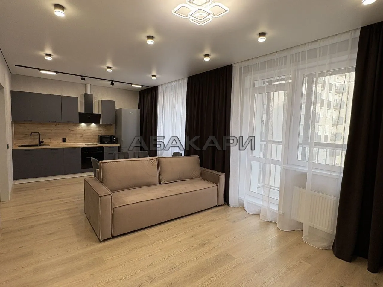 2-комнатная улица Петра Ломако, 1  за 55000 руб/мес фото 7