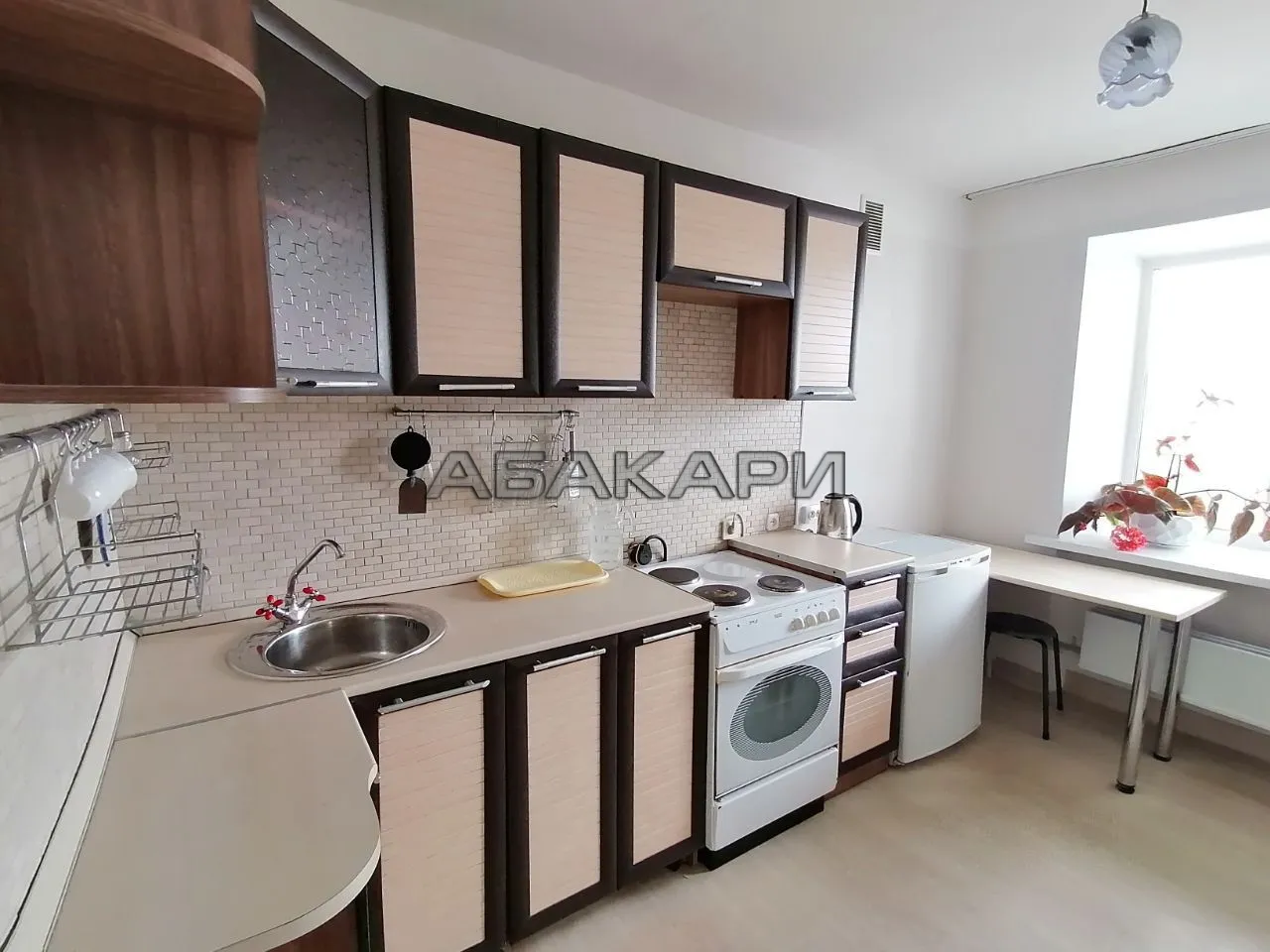 1-комнатная улица Петра Словцова, 4  за 22000 руб/мес фото 2