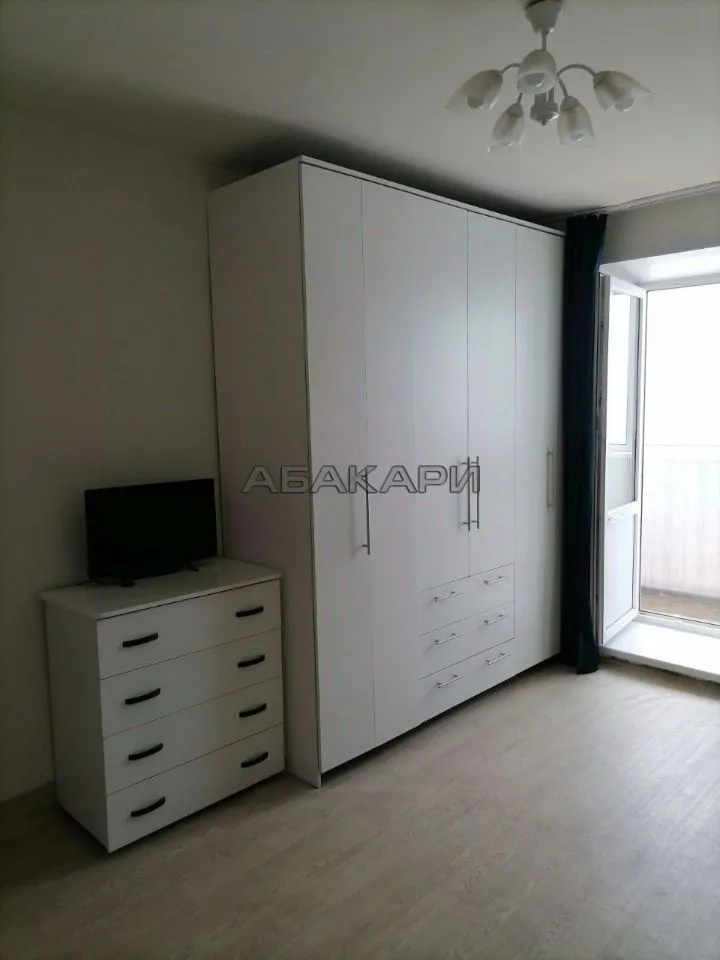 1-комнатная улица Петра Словцова, 4  за 22000 руб/мес фото 9