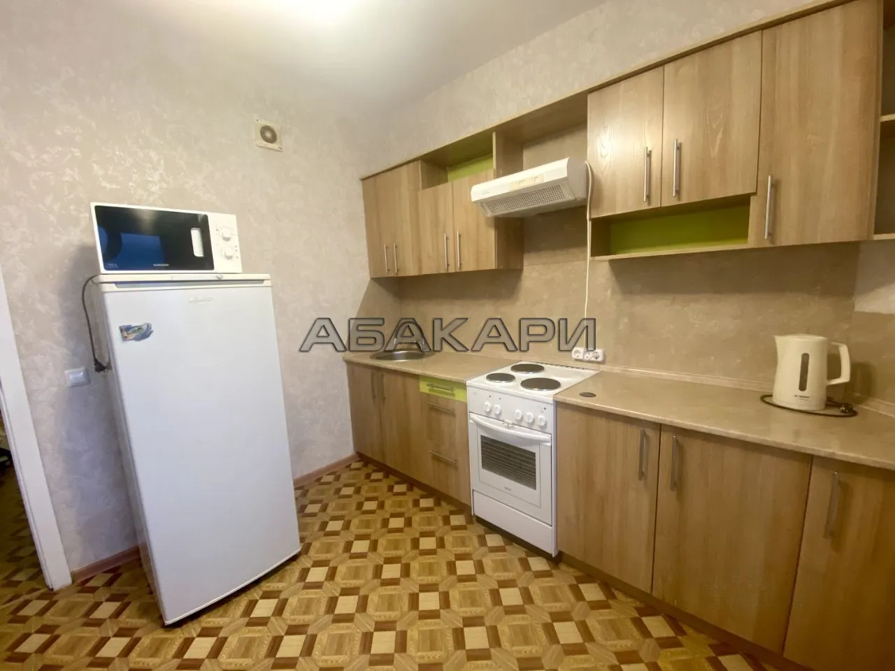2-комнатная улица 9 Мая, 83  за 40000 руб/мес фото 3