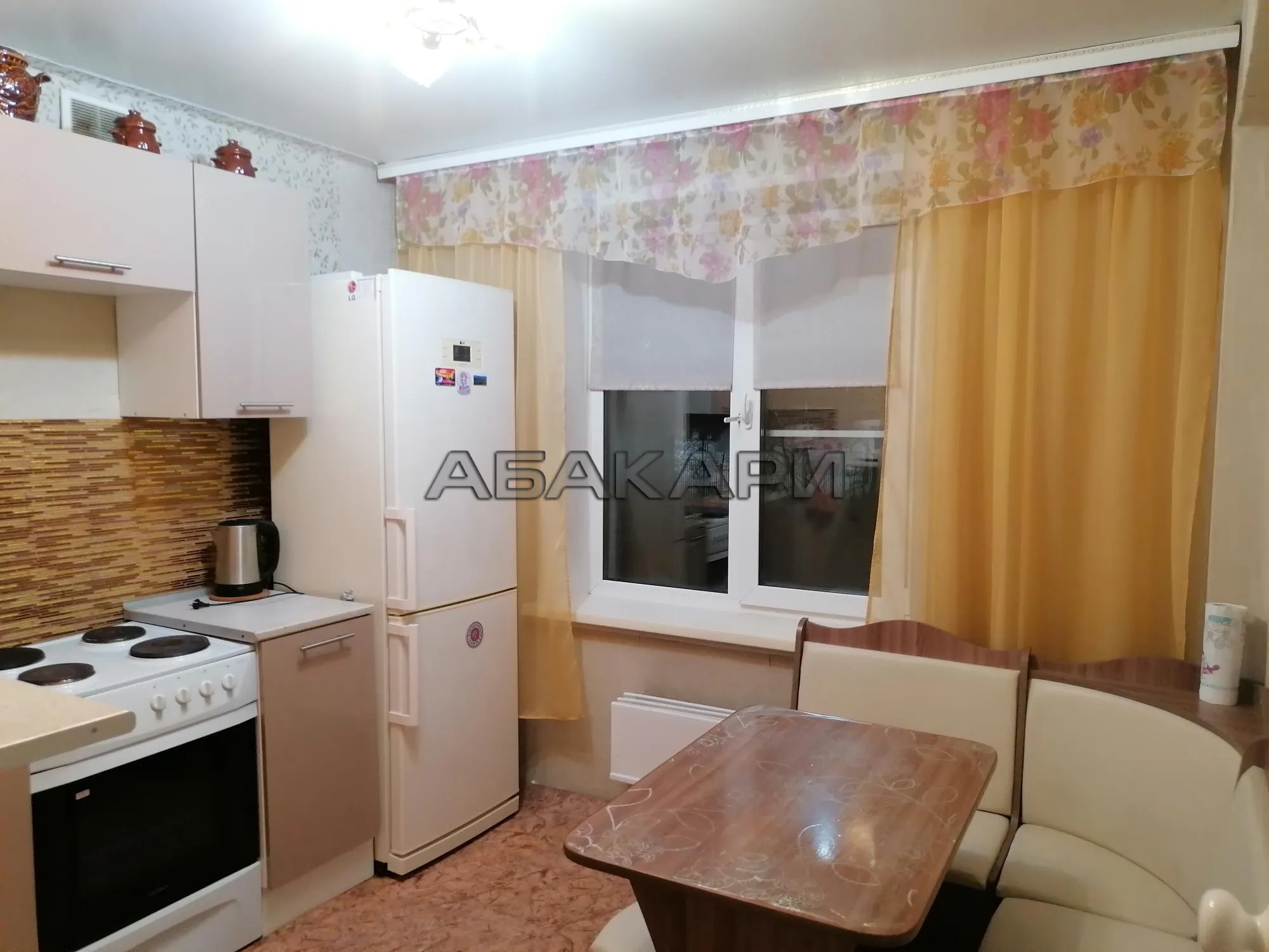 1-комнатная улица Гусарова, 11  за 23000 руб/мес фото 1