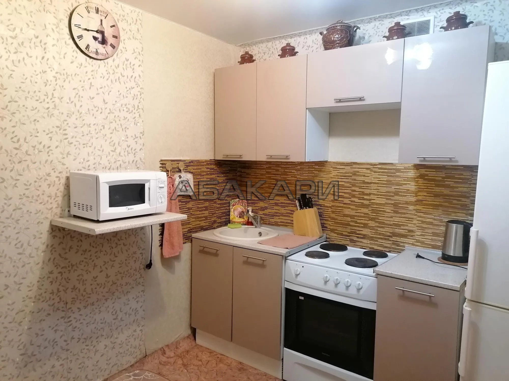 1-комнатная улица Гусарова, 11  за 23000 руб/мес фото 2