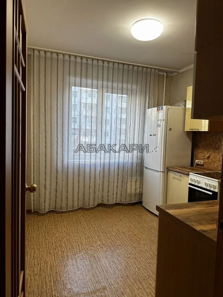 2-комнатная улица Молокова, 46  за 40000 руб/мес фото 2