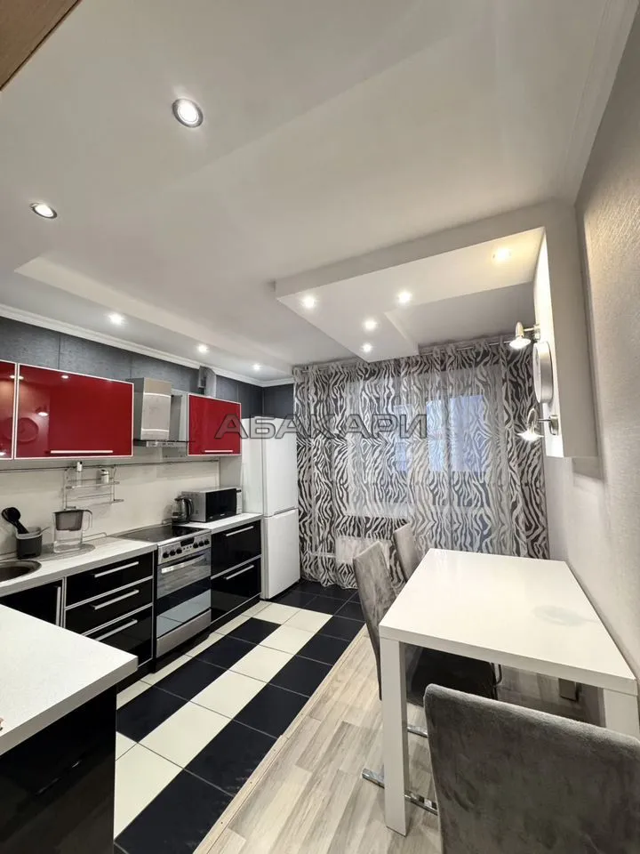 1-комнатная Светлогорская улица, 35А  за 36000 руб/мес фото 5