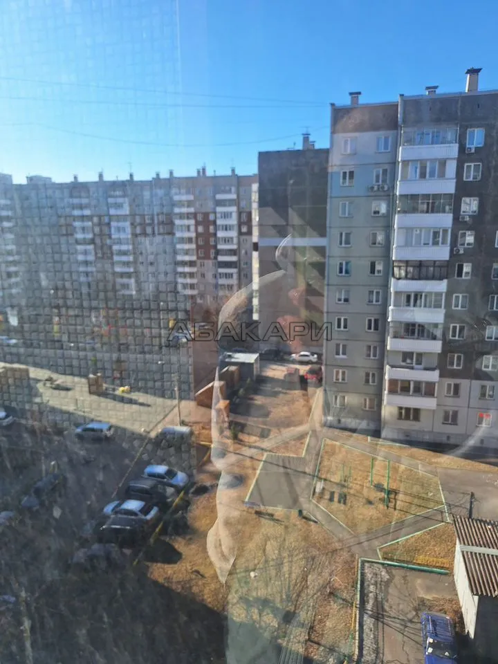 3-комнатная улица 9 Мая, 54  за 50000 руб/мес фото 9