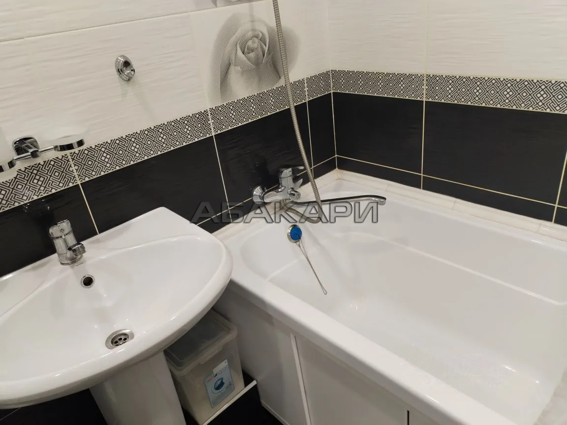 2-комнатная Парашютная улица, 74А  за 30000 руб/мес фото 4