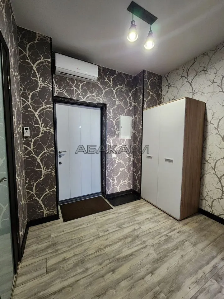 1-комнатная Крайняя улица, 2А  за 40000 руб/мес фото 8