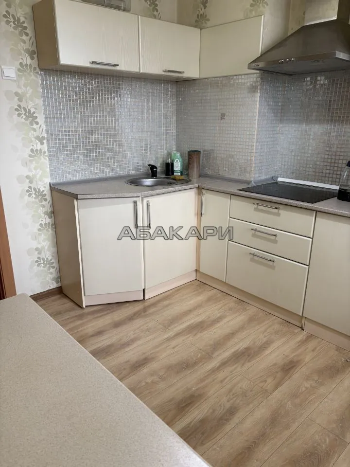 2-комнатная улица Алексеева, 5  за 36000 руб/мес фото 2