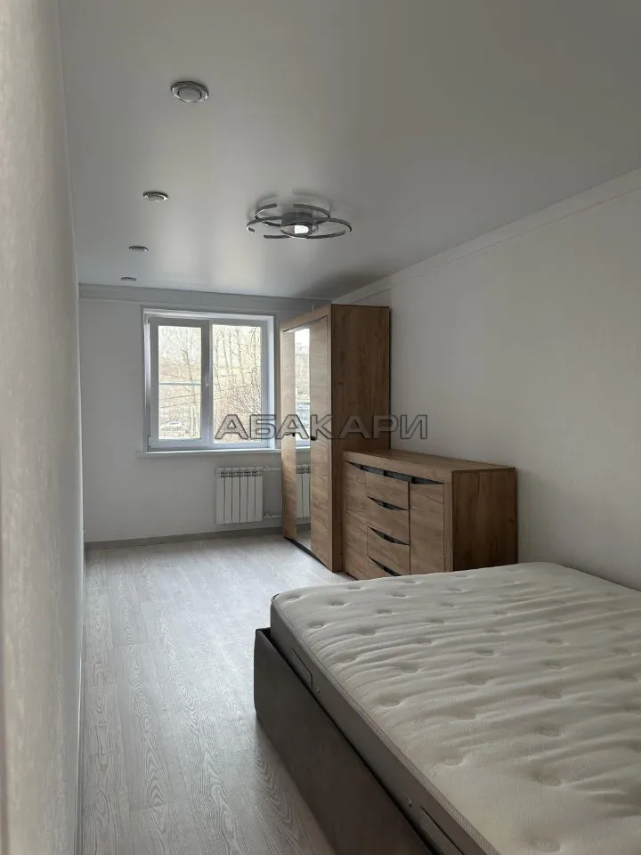2-комнатная улица Комбайностроителей, 3  за 35000 руб/мес фото 9