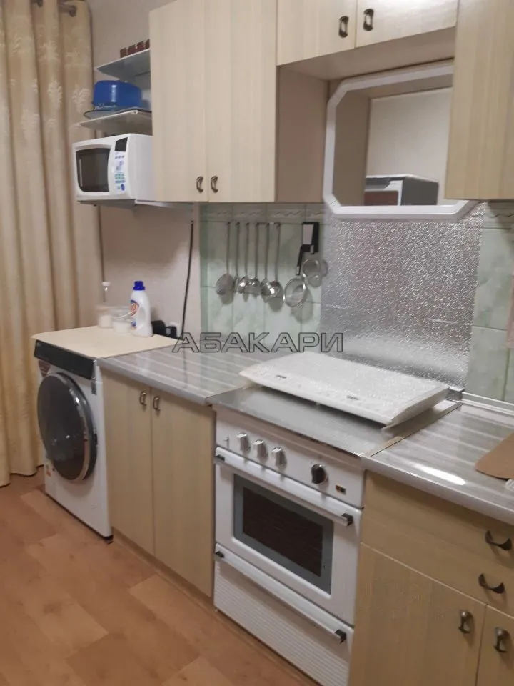 1-комнатная улица Анатолия Гладкова, 14  за 28000 руб/мес фото 1