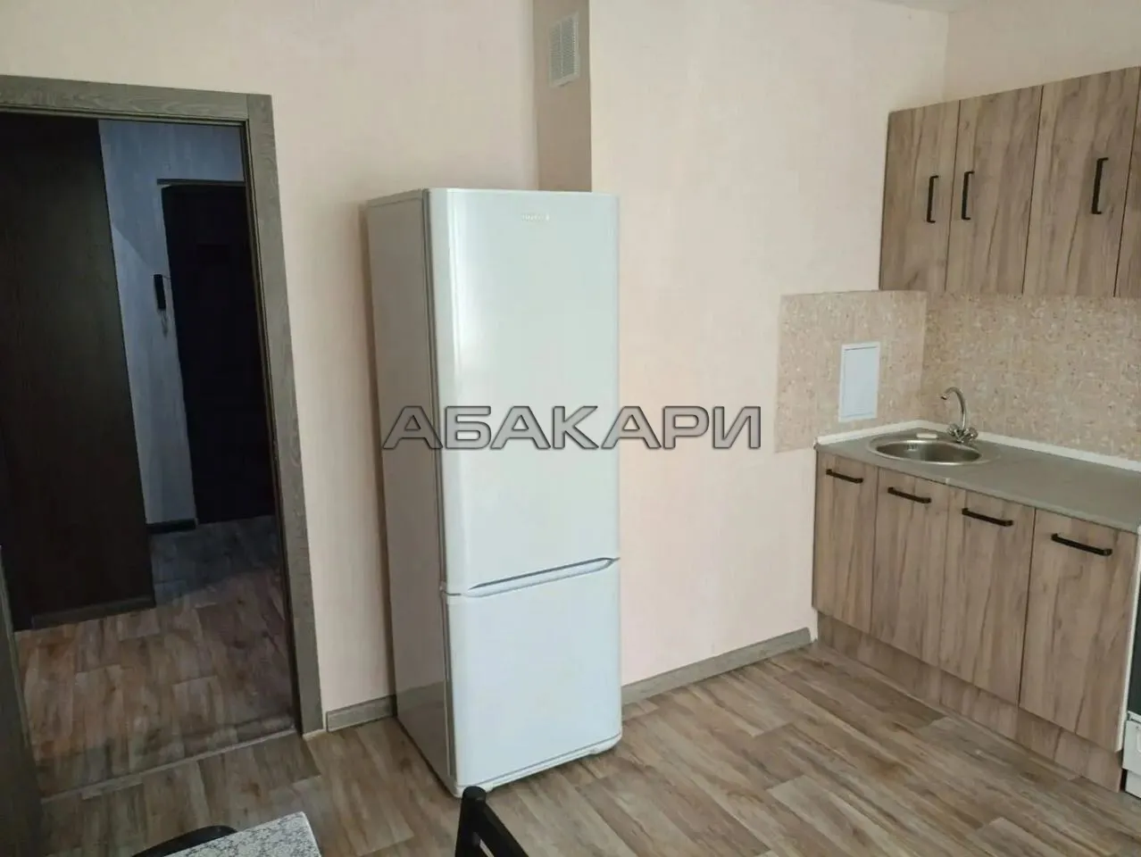 1-комнатная улица Алексеева, 103  за 28000 руб/мес фото 3