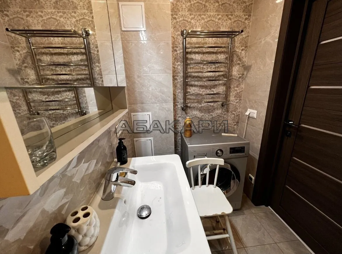 3-комнатная улица Борисова, 26  за 65000 руб/мес фото 10