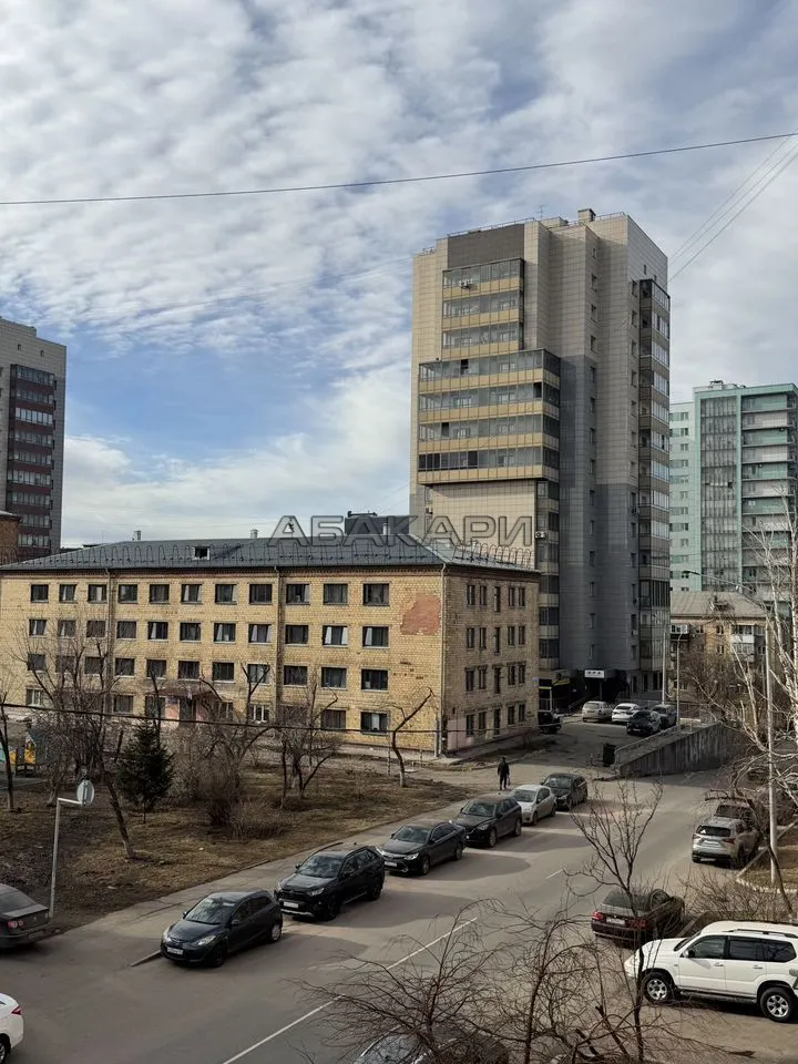 1-комнатная улица Декабристов, 40  за 28000 руб/мес фото 10