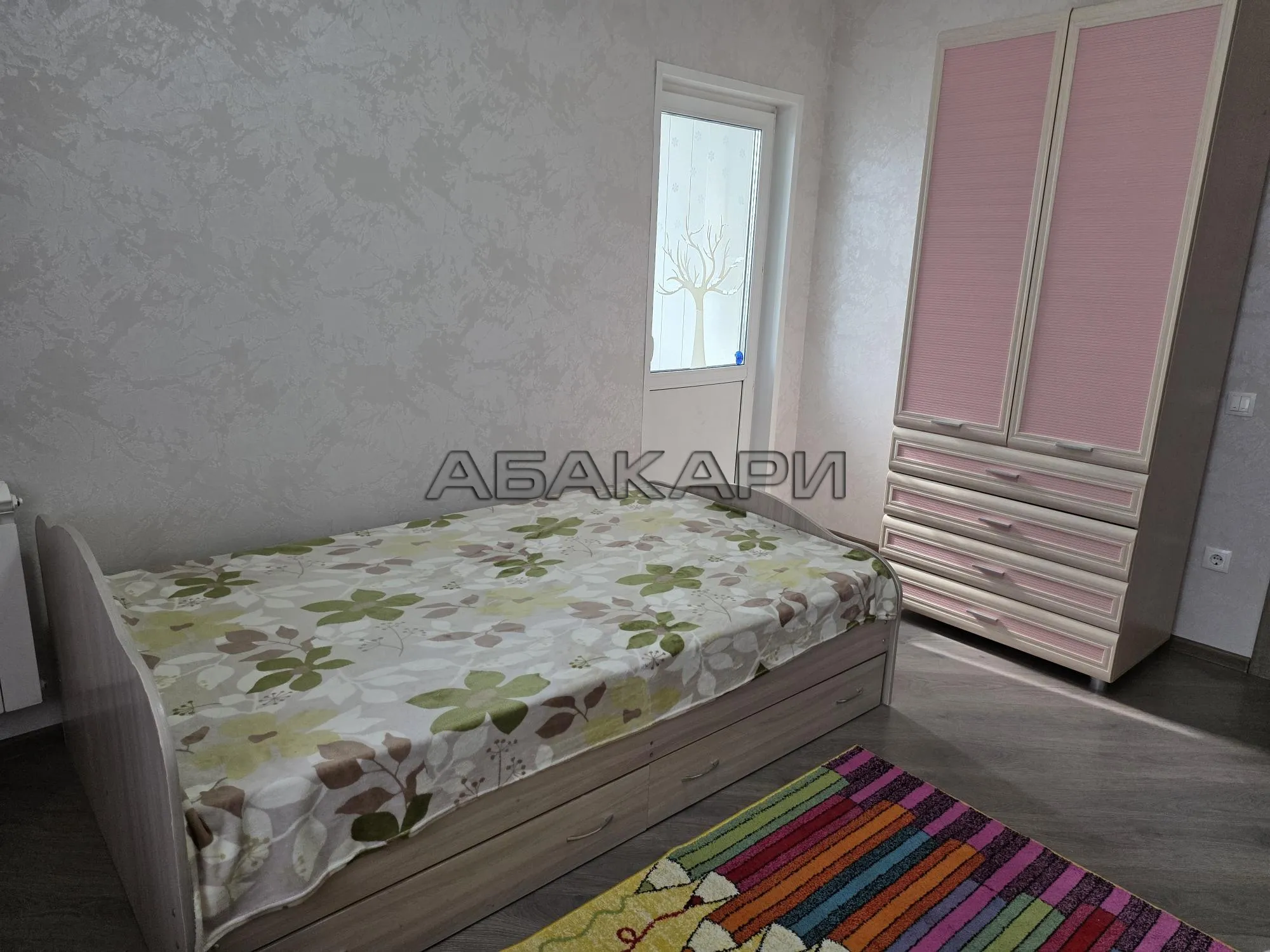 3-комнатная улица Республики, 37А  за 75000 руб/мес фото 8