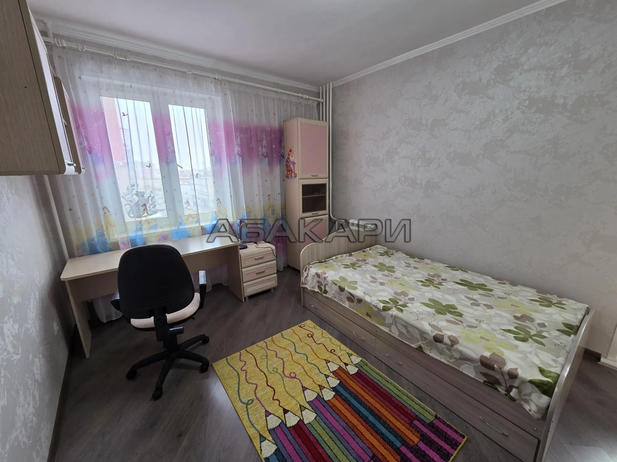 3-комнатная улица Республики, 37А  за 75000 руб/мес фото 9