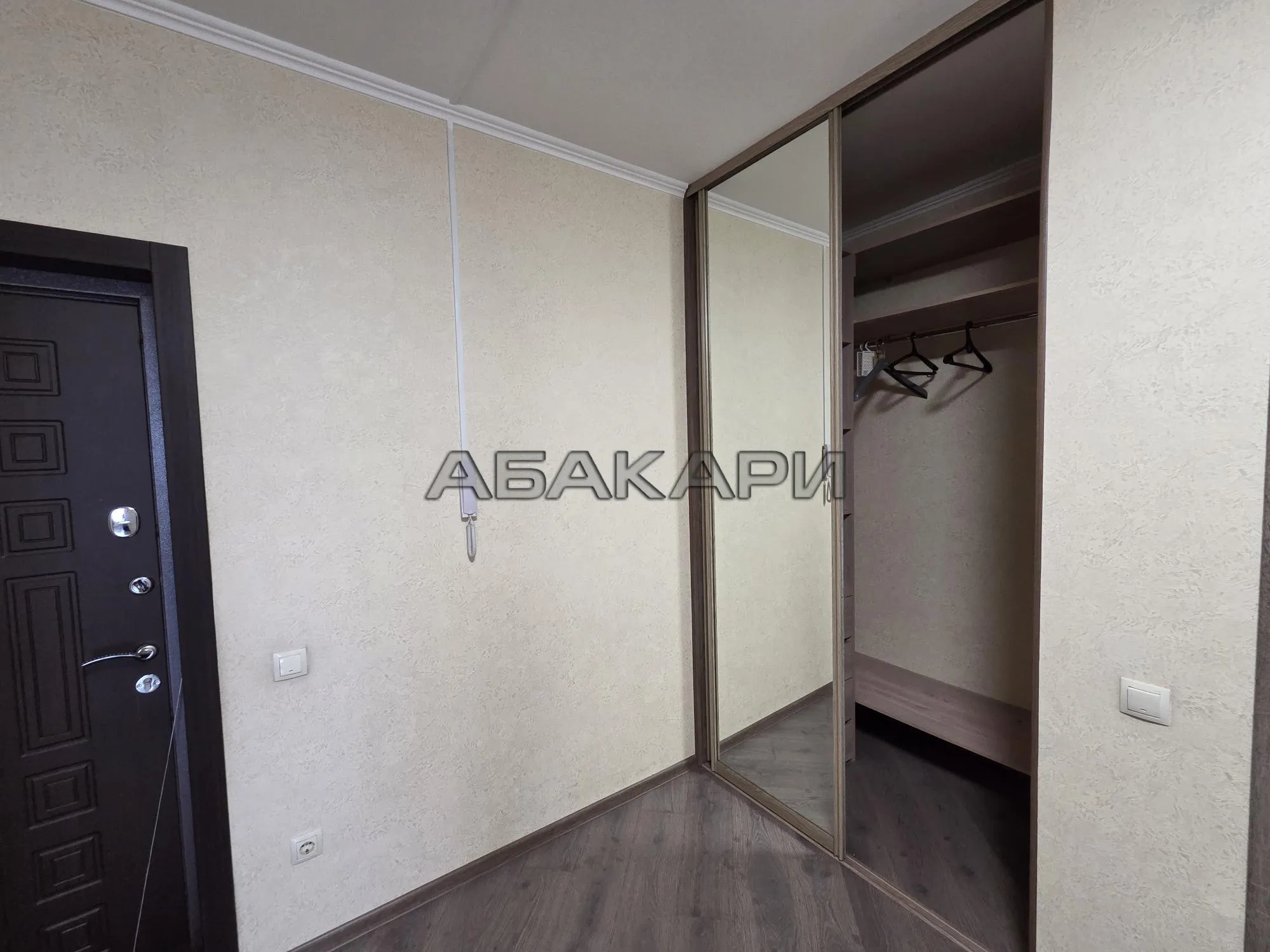 3-комнатная улица Республики, 37А  за 75000 руб/мес фото 13