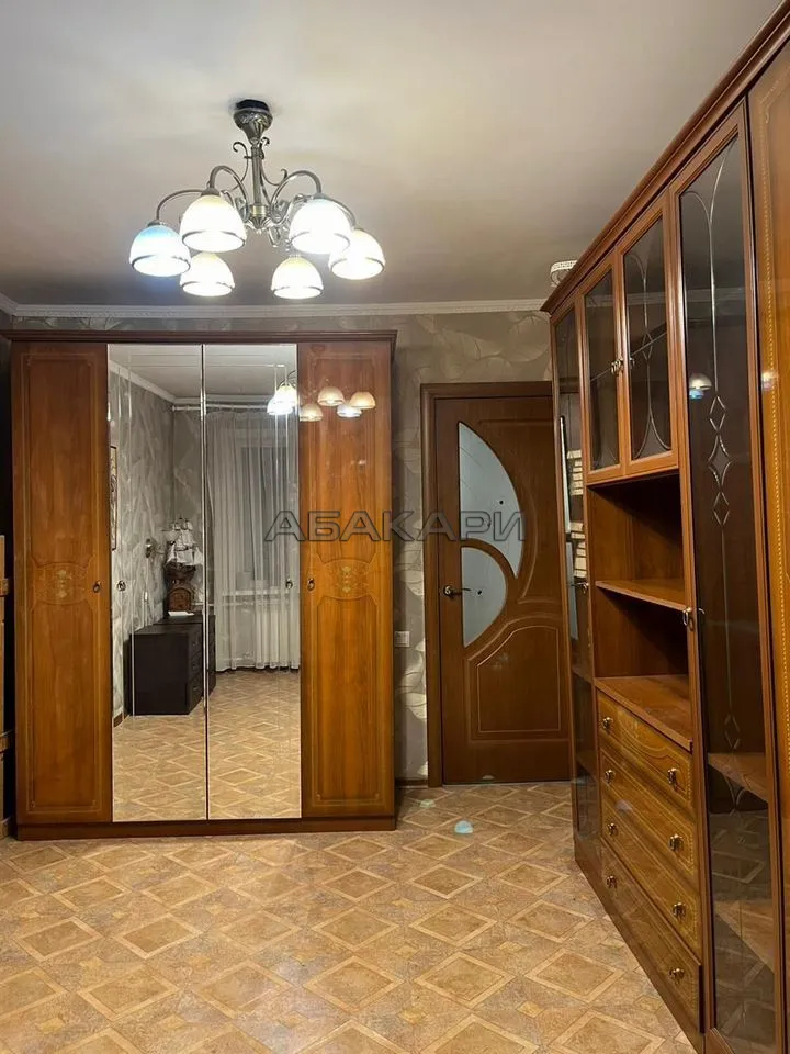 3-комнатная улица Республики, 44  за 52000 руб/мес фото 3