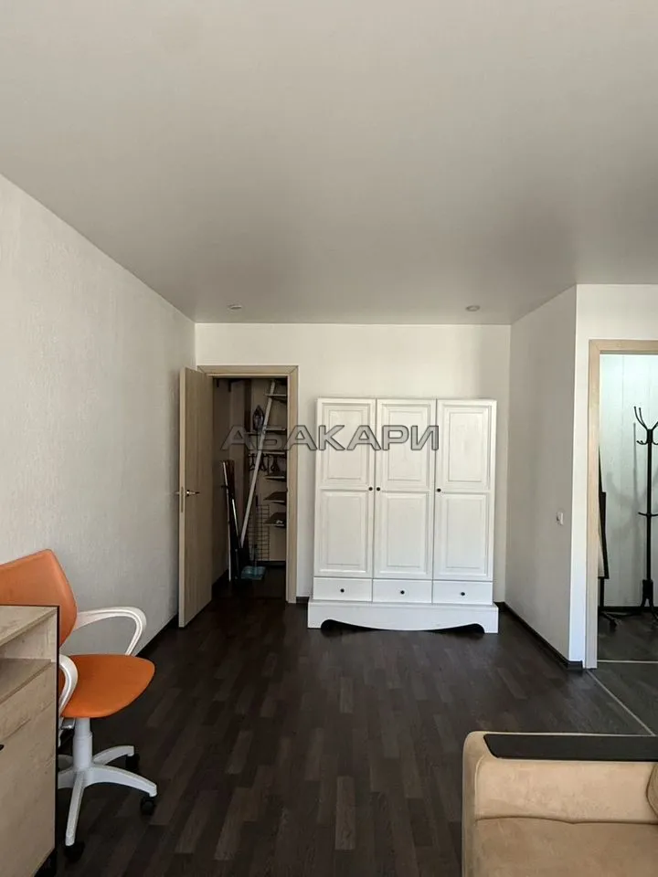 1-комнатная улица Академика Киренского, 9  за 27000 руб/мес фото 3