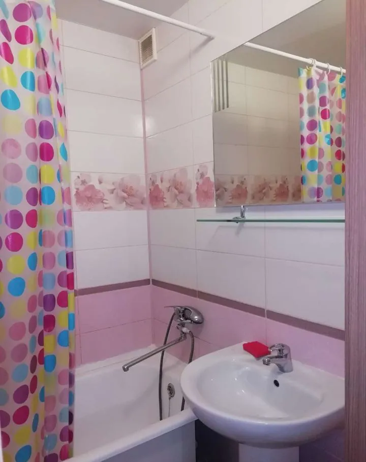 3-комнатная улица Академика Киренского, 67  за 45000 руб/мес фото 9