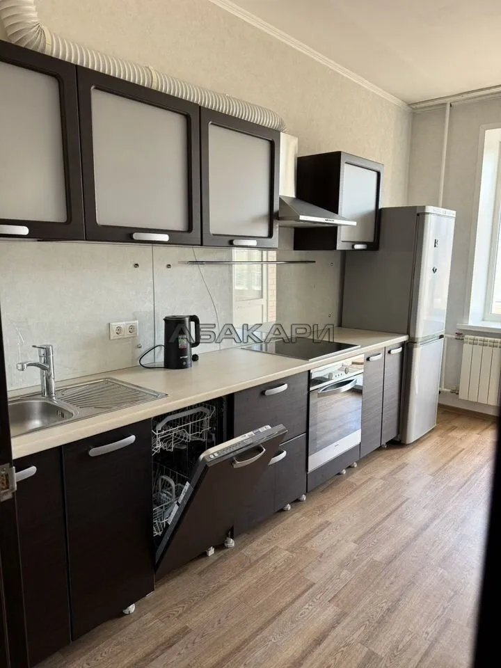 1-комнатная улица Толстого, 17  за 35000 руб/мес фото 2