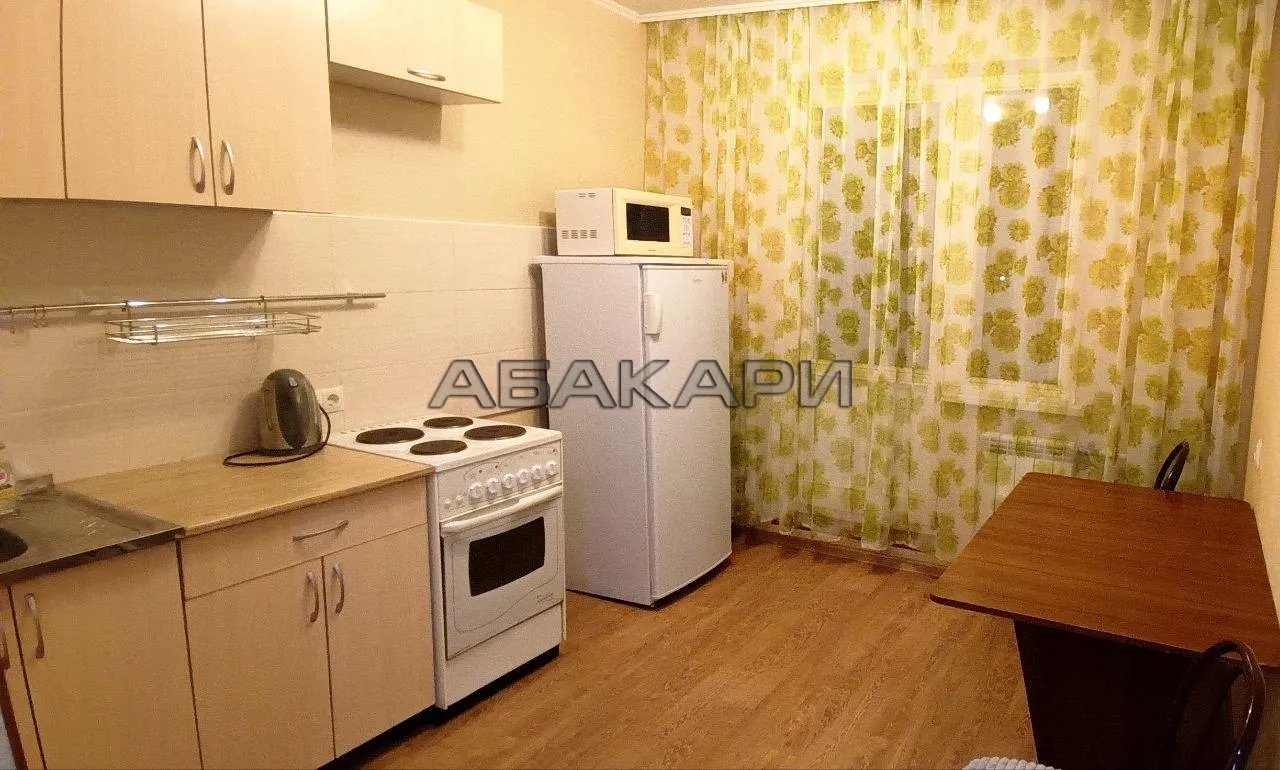 1-комнатная Ястынская улица, 13  за 32000 руб/мес фото 1