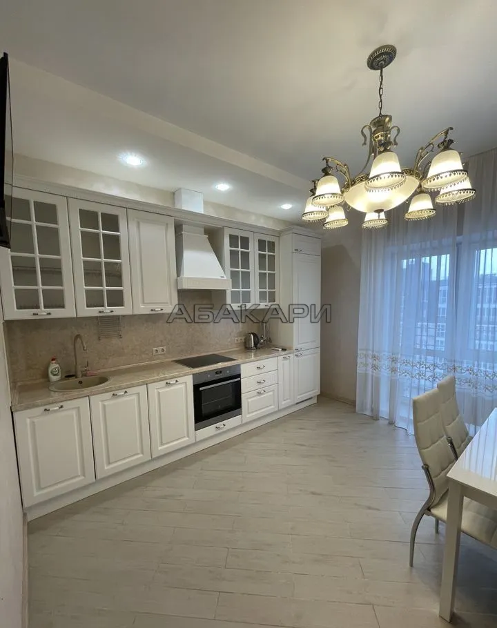 1-комнатная улица Петра Ломако, 6  за 44000 руб/мес фото 1
