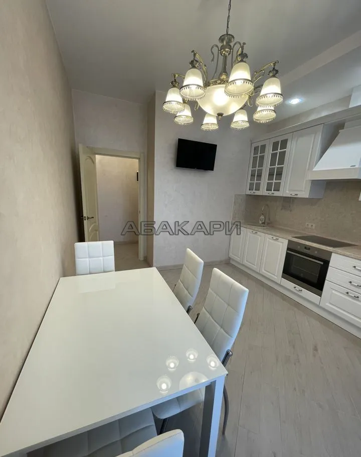 1-комнатная улица Петра Ломако, 6  за 44000 руб/мес фото 2