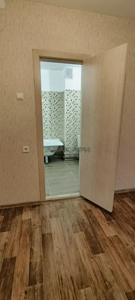 3-комнатная Светлогорский переулок, 18  за 45000 руб/мес фото 11