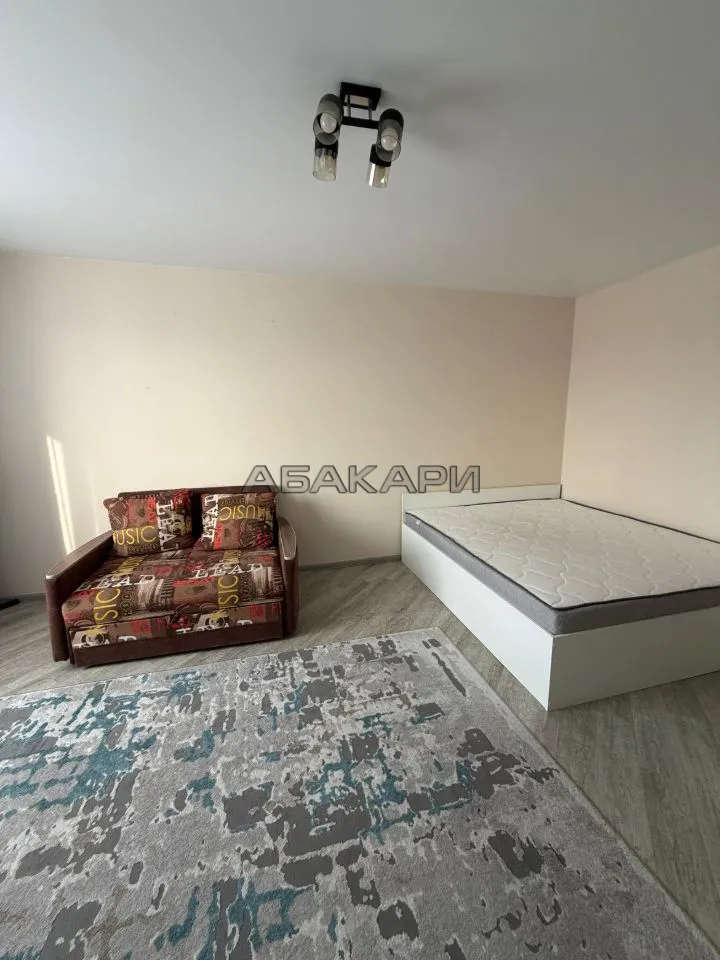 студия улица Шахтёров, 66  за 35000 руб/мес фото 3