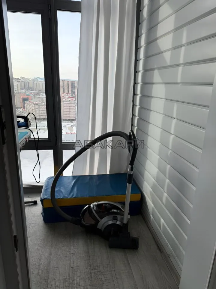 студия улица Шахтёров, 66  за 35000 руб/мес фото 15