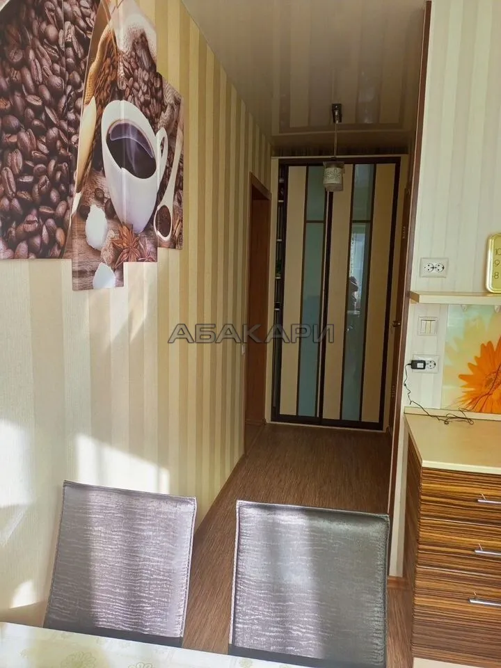2-комнатная улица Урванцева, 16  за 39000 руб/мес фото 3