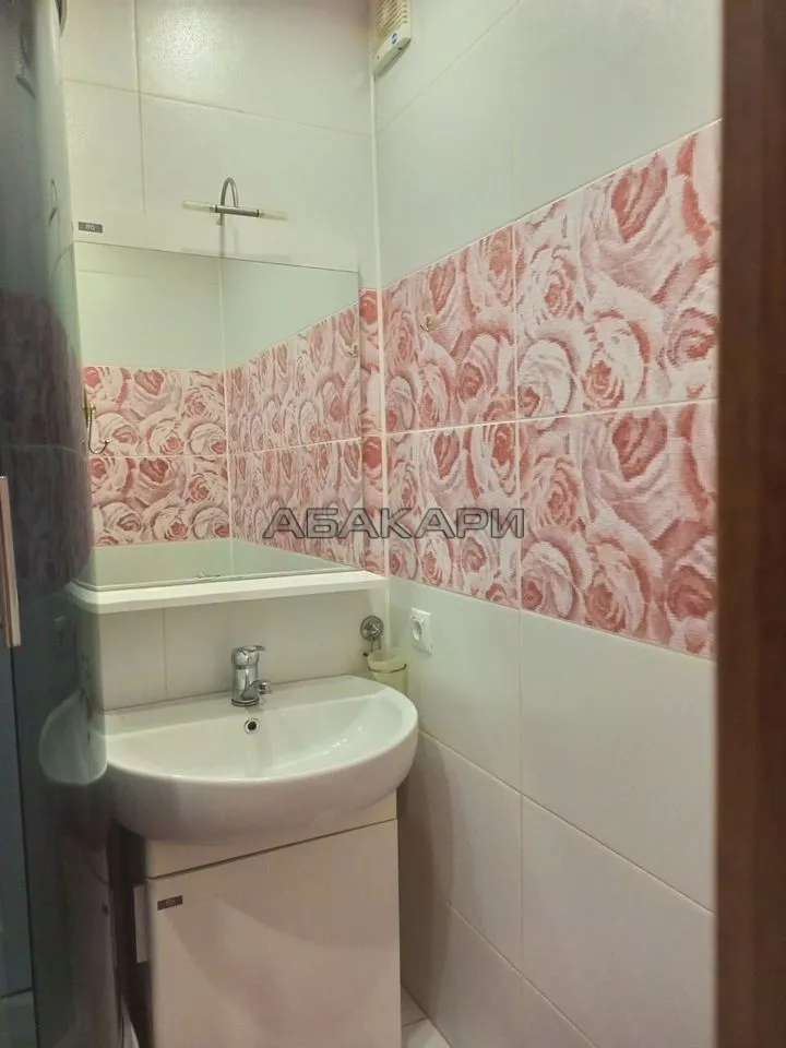 2-комнатная улица Урванцева, 16  за 39000 руб/мес фото 10