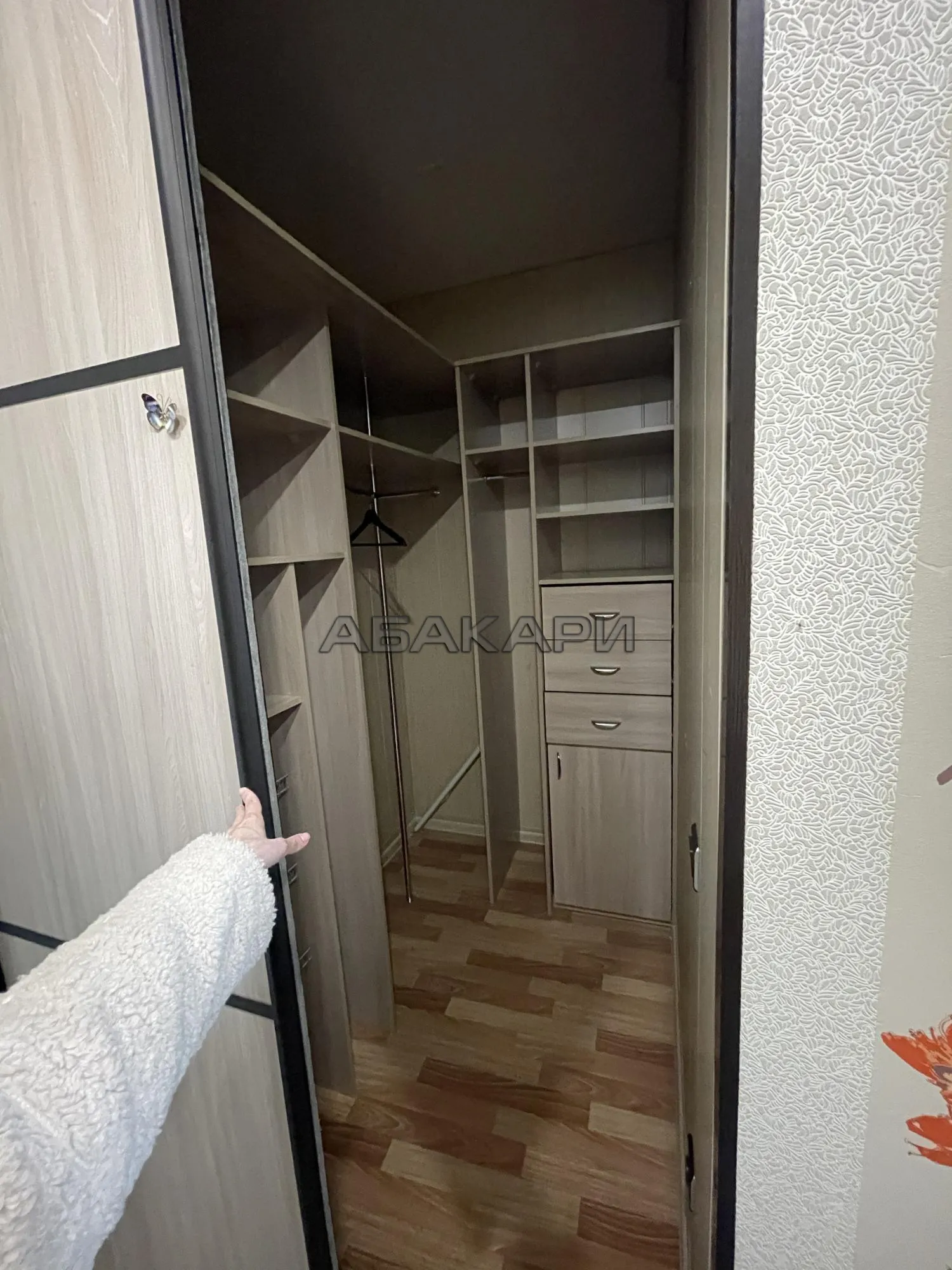 1-комнатная улица 9 Мая, 83  за 38000 руб/мес фото 11