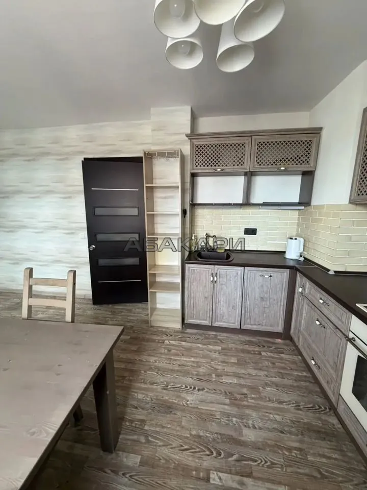2-комнатная улица Любы Шевцовой, 84 за 35000 руб/мес фото 2 2-комнатная улица Любы Шевцовой, 84 за 35000 руб/мес фото 2