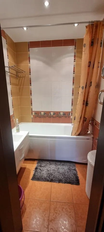 2-комнатная улица Республики, 42А  за 65000 руб/мес фото 9