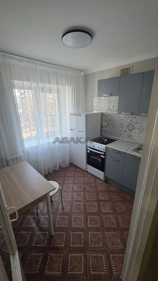 1-комнатная улица Урицкого, 24  за 35000 руб/мес фото 8