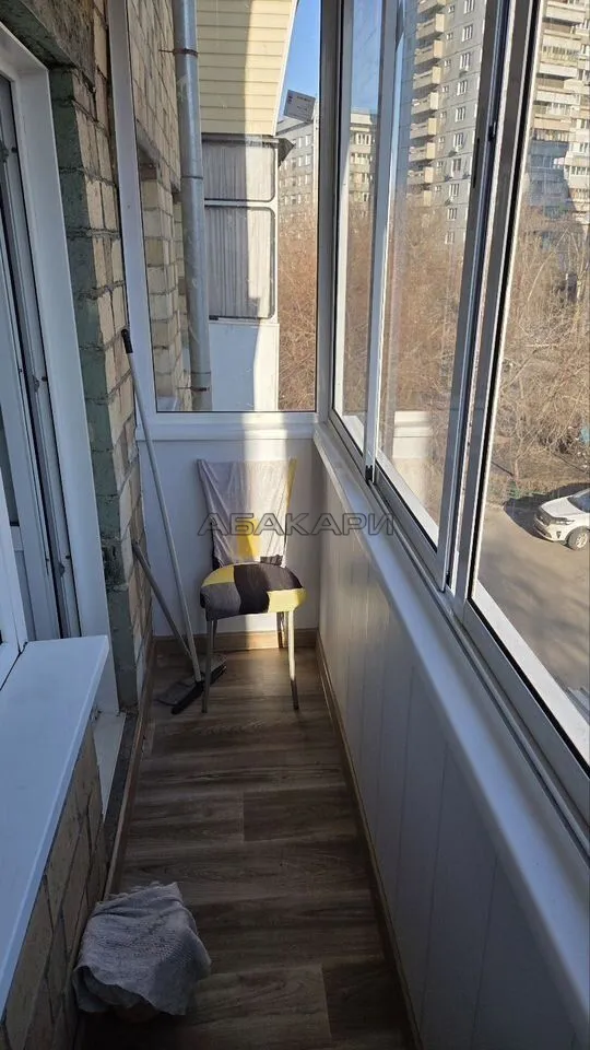 1-комнатная улица Урицкого, 24  за 35000 руб/мес фото 9