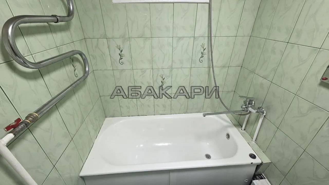 1-комнатная улица Урицкого, 24  за 35000 руб/мес фото 15