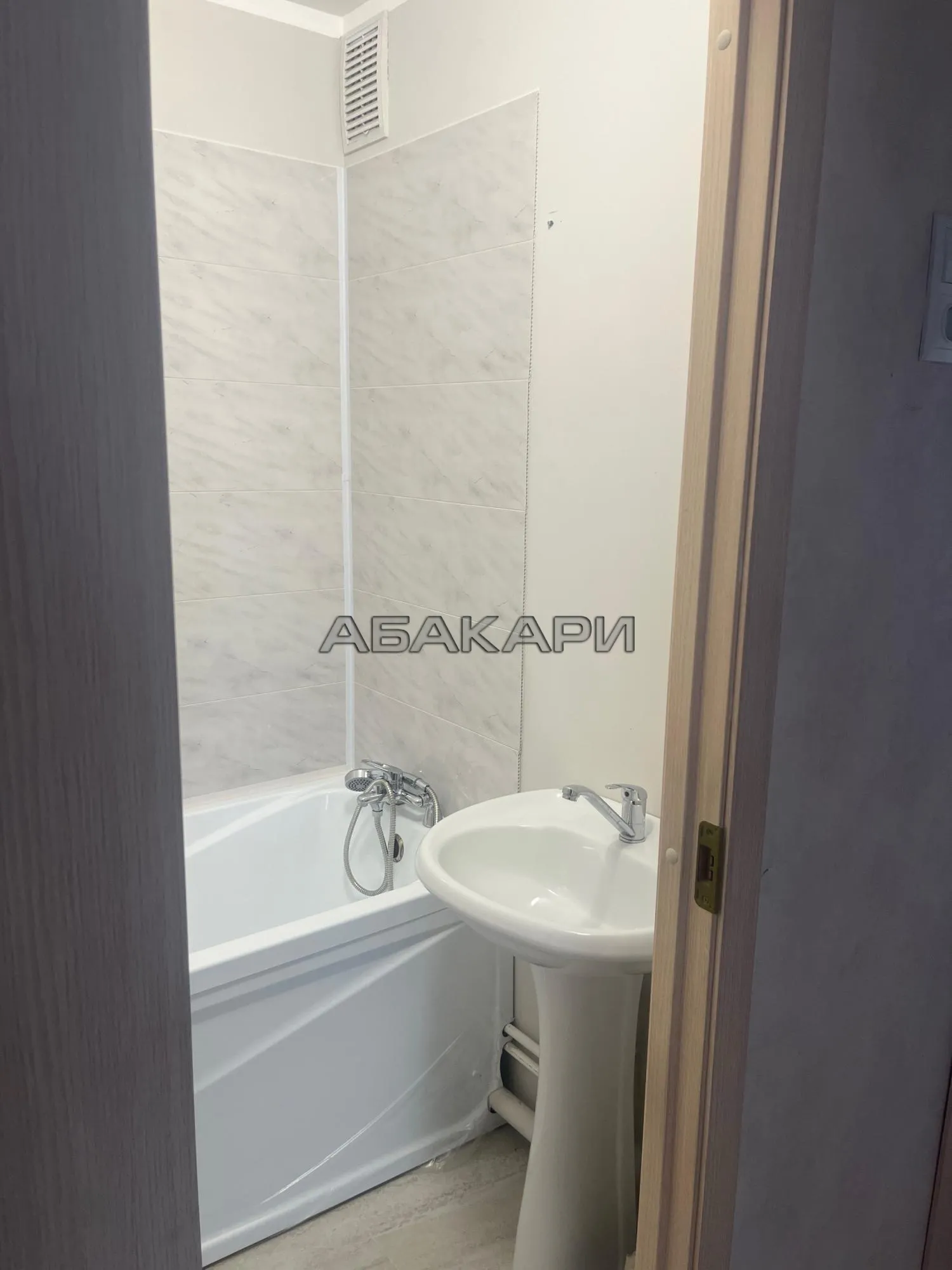 2-комнатная улица Спандаряна, 1Б  за 40000 руб/мес фото 6