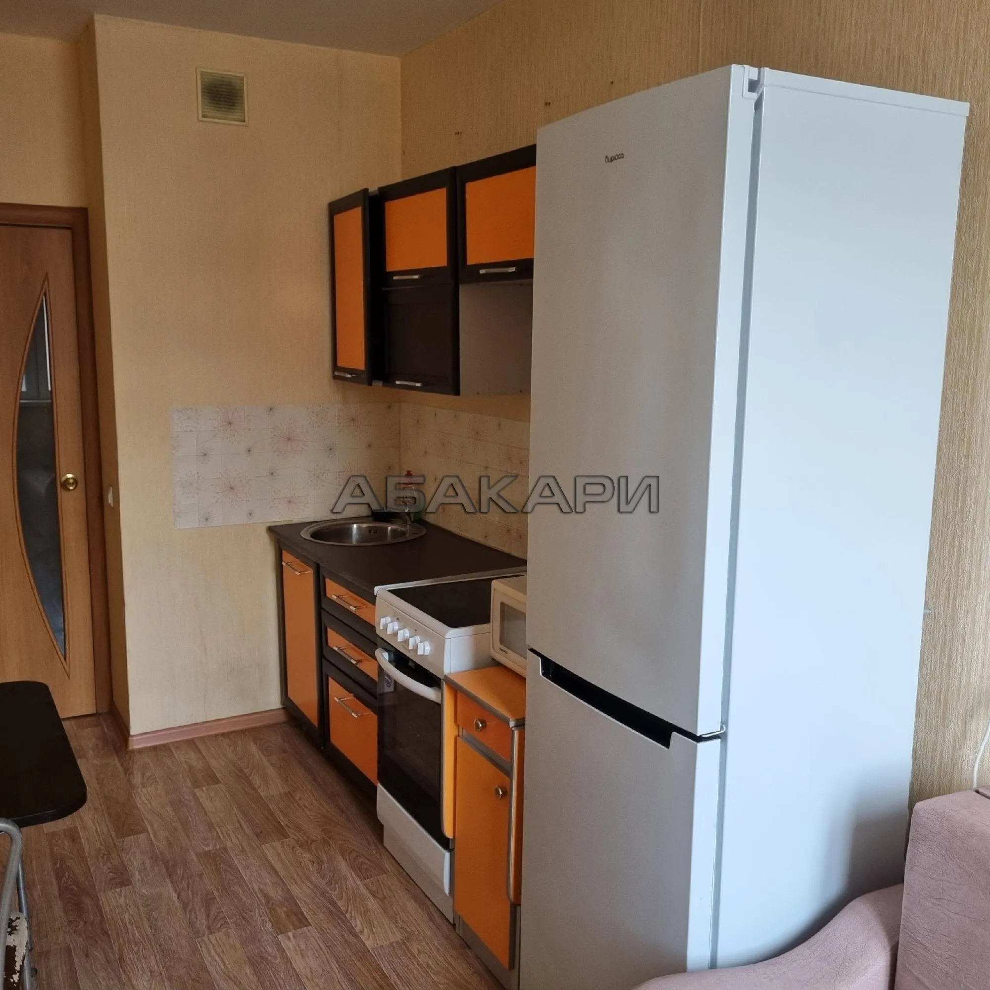1-комнатная улица Алексеева, 39 за 35000 руб/мес фото 3 1-комнатная улица Алексеева, 39 за 35000 руб/мес фото 3