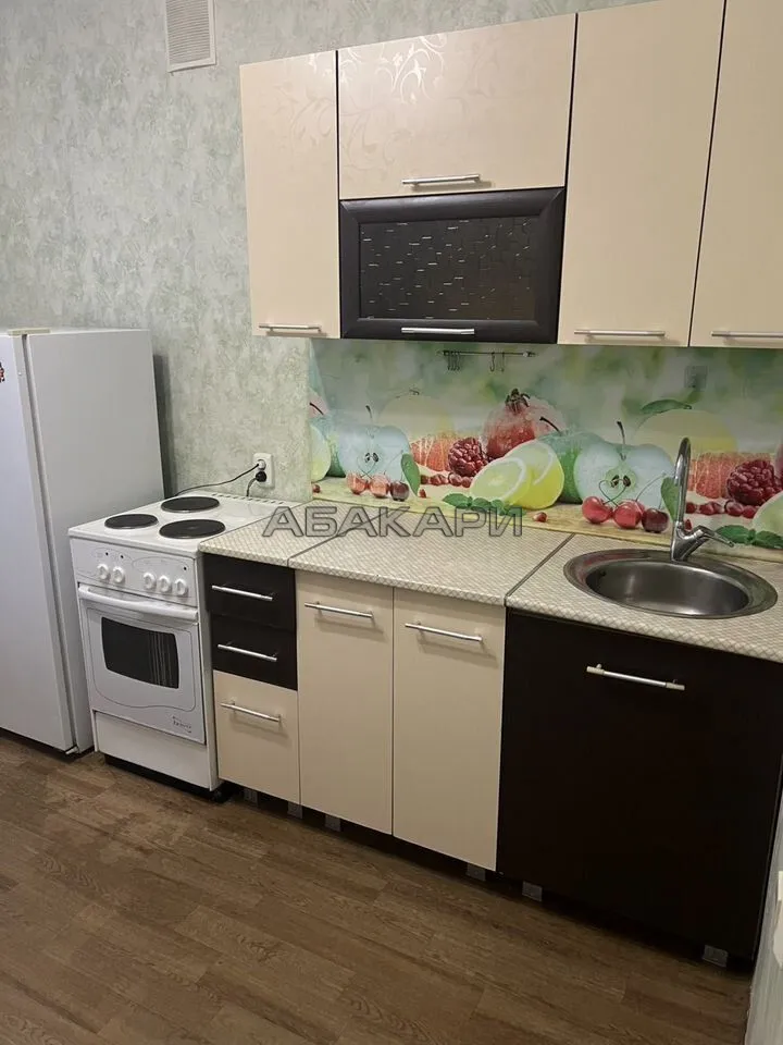 1-комнатная улица Микуцкого, 12  за 25000 руб/мес фото 1