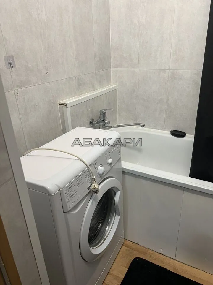 1-комнатная улица Микуцкого, 12  за 25000 руб/мес фото 7