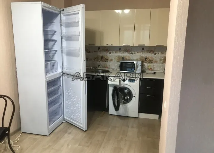 2-комнатная Высотная улица, 2В/1  за 33000 руб/мес фото 6