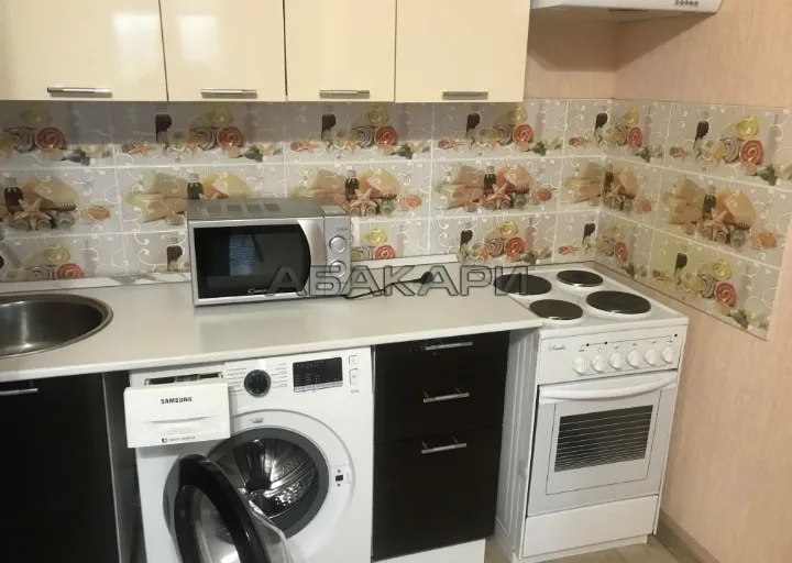 2-комнатная Высотная улица, 2В/1  за 33000 руб/мес фото 7