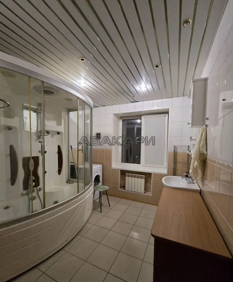 3-комнатная улица Бограда, 13  за 55000 руб/мес фото 9