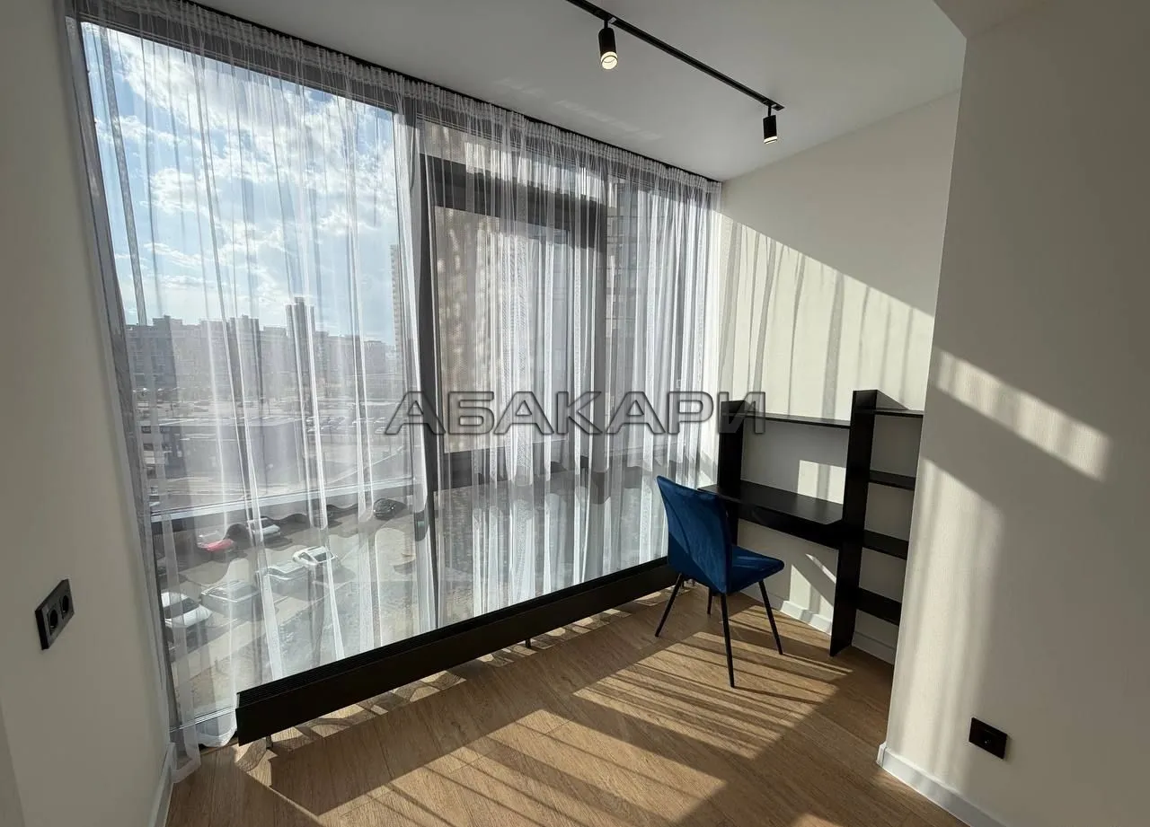 3-комнатная улица Авиаторов, 18  за 80000 руб/мес фото 11
