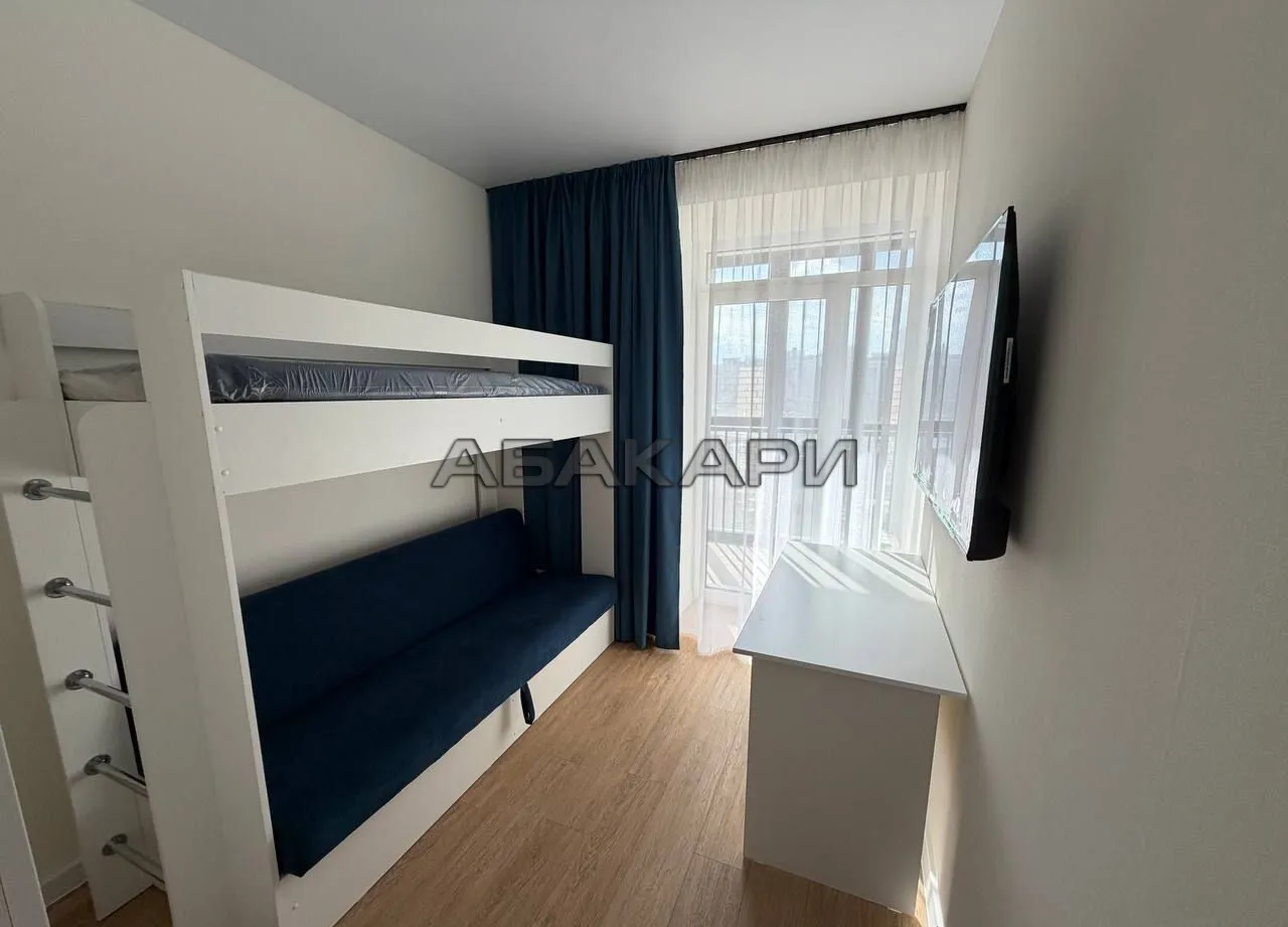 3-комнатная улица Авиаторов, 18  за 80000 руб/мес фото 8