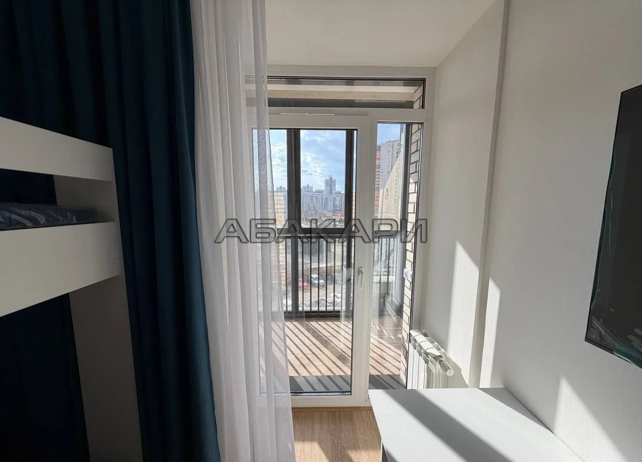 3-комнатная улица Авиаторов, 18  за 80000 руб/мес фото 10